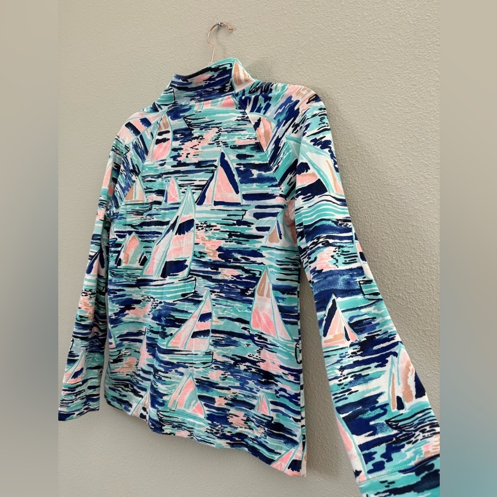 Lilly Pulitzer Skipper Popover Pier Pressure Sailboat print Quarter Zip Small - Picture 5 of 8